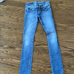 Guess skinny jeans size 23